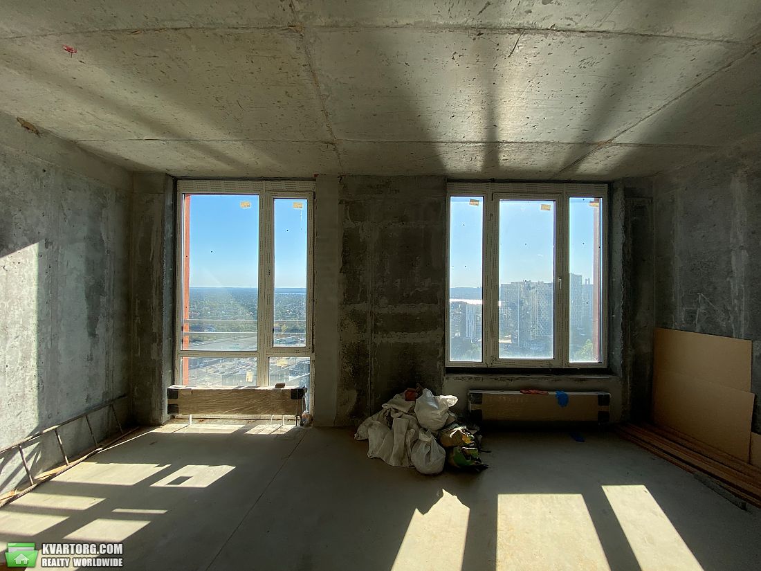 Sell 4-room apartment. Киев,  Днепровская наб — photo 3