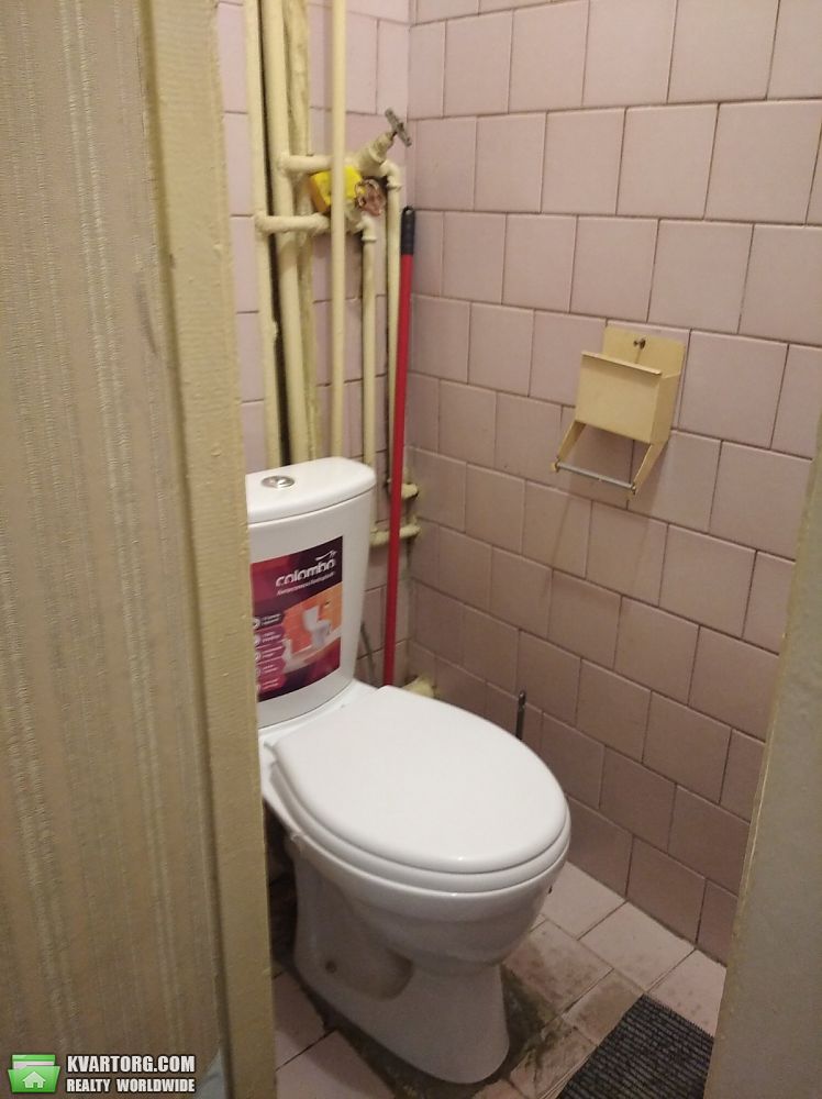 Rent out 2-room apartment. Киев,  Мира пр — photo 6