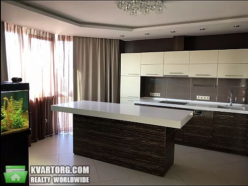 Rent out 3-room apartment. Киев, Вадима Гетьмана — photo 1