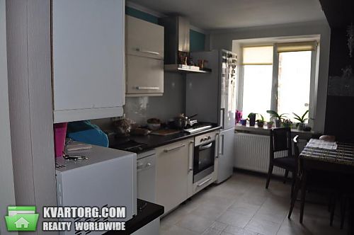Sell 2-room apartment. Киев, Новопироговская — photo 2