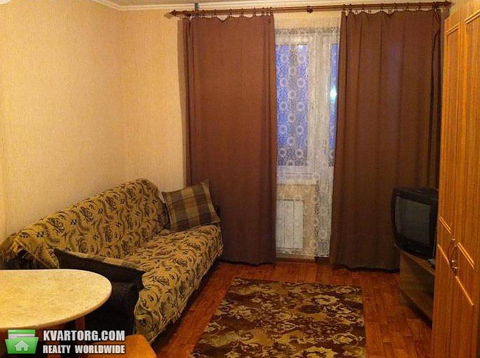 Rent out 2-room apartment. Киев, Героев Сталинграда пр — photo 2