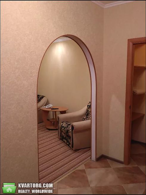 Rent out 1-room apartment. Киев,  Харьковское шоссе — photo 3