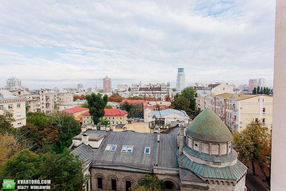 Rent out 3-room apartment. Киев,  Шелковичная — photo 10