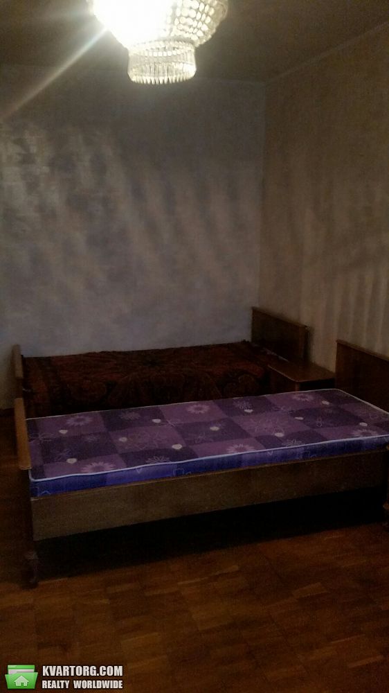Rent out 2-room apartment. Киев, Жмаченко — photo 5