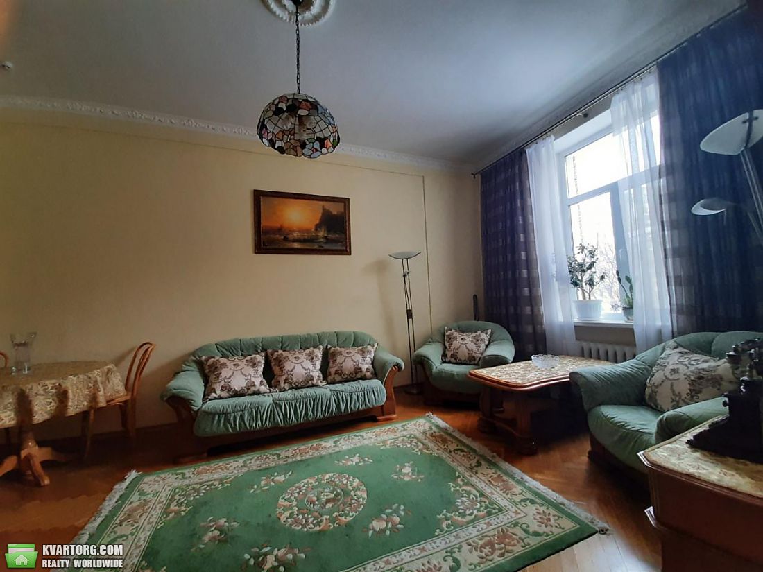 Rent out 3-room apartment. Киев,  Крутой спуск — photo 1