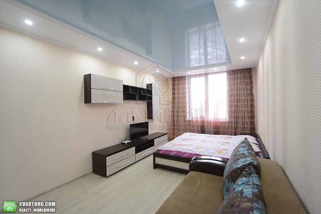 Sell 1-room apartment. Киев,  Урловская — photo 1