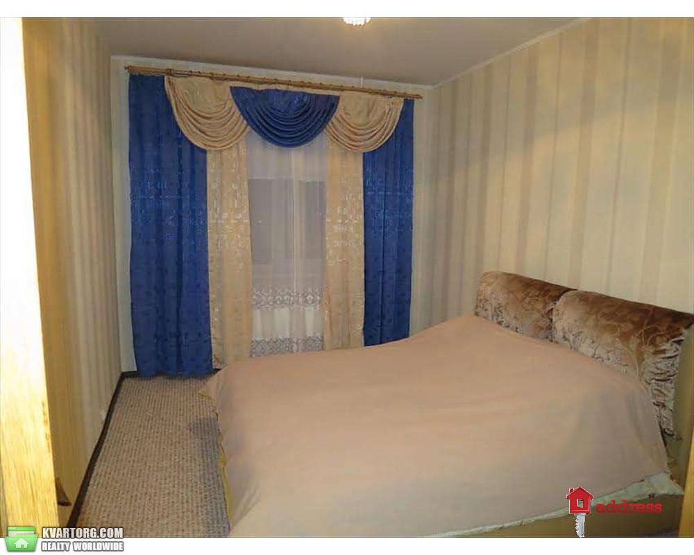 Rent out 2-room apartment. Киев,  Руденко — photo 3