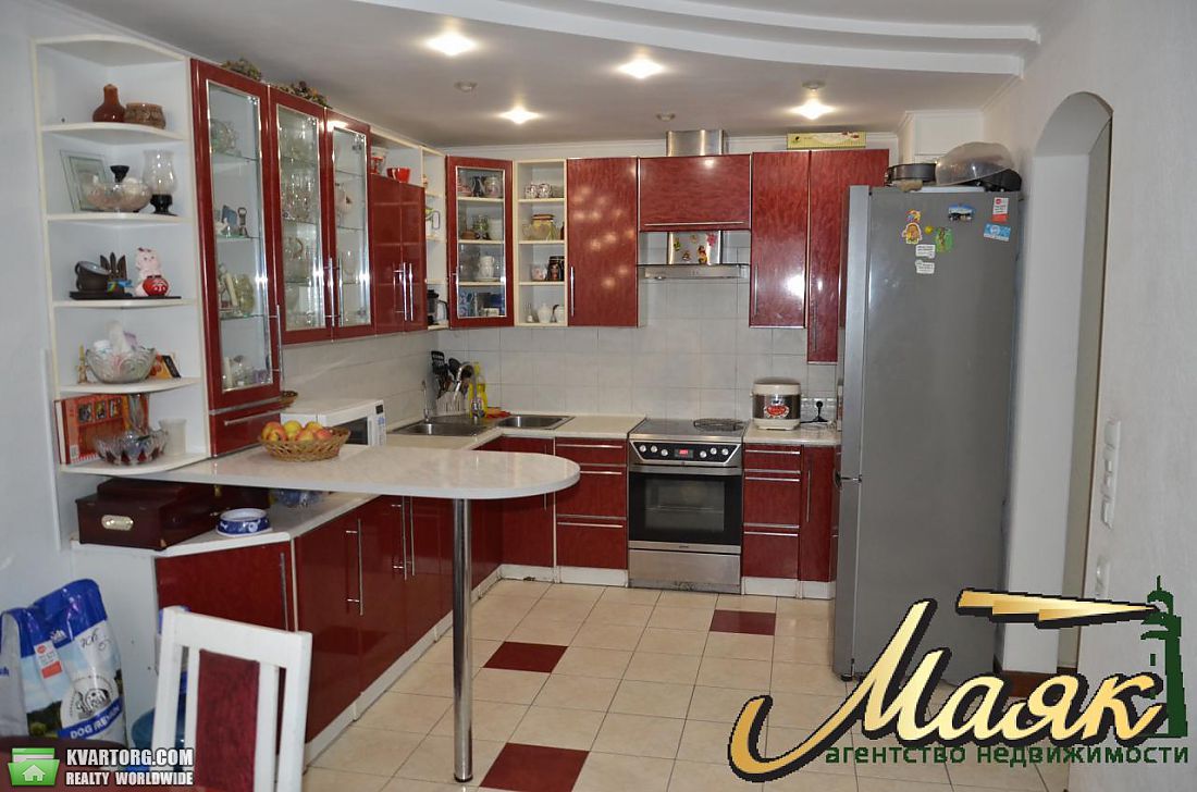 Sell 4-room apartment. Киев, Святошинская площадь — photo 3