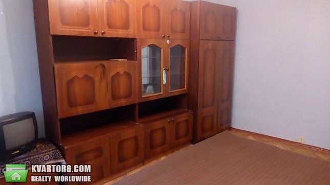 Rent out 2-room apartment. Киев,  Севастопольская пл — photo 4