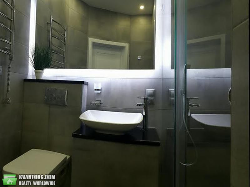 Rent out 2-room apartment. Киев,  Леси Украинки бул — photo 7
