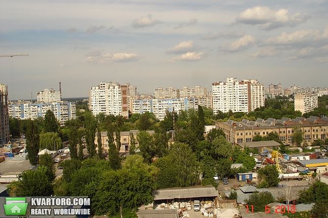 Sell 2-room apartment. Киев,  Автозаводская — photo 4
