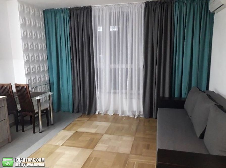 Rent out 1-room apartment. Киев,  Петропавловская — photo 6