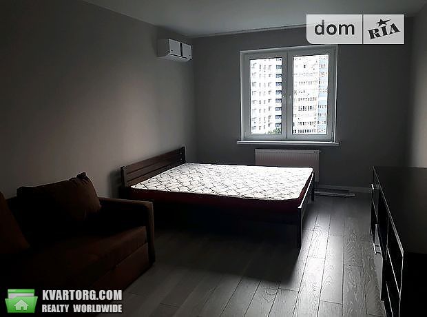 Rent out 1-room apartment. Киев, Академика Глушкова — photo 4
