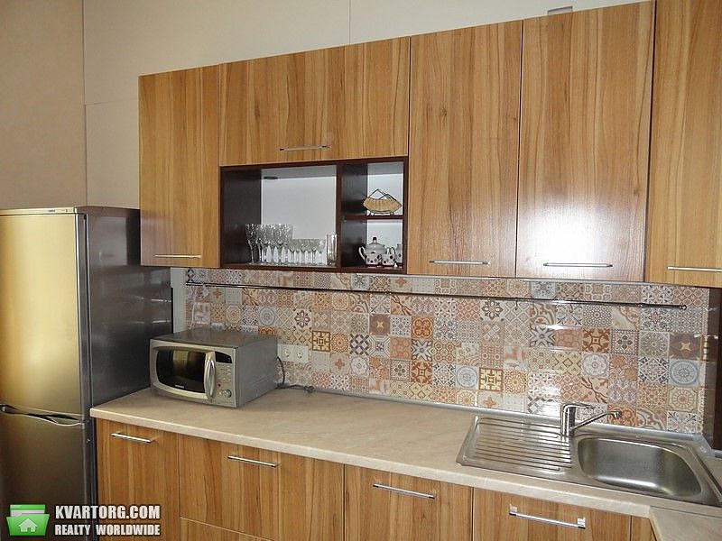 Rent out 2-room apartment. Киев,  Большая Васильковская — photo 3