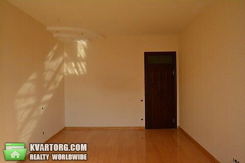 Sell 4-room apartment. Киев,  Ирининская — photo 4