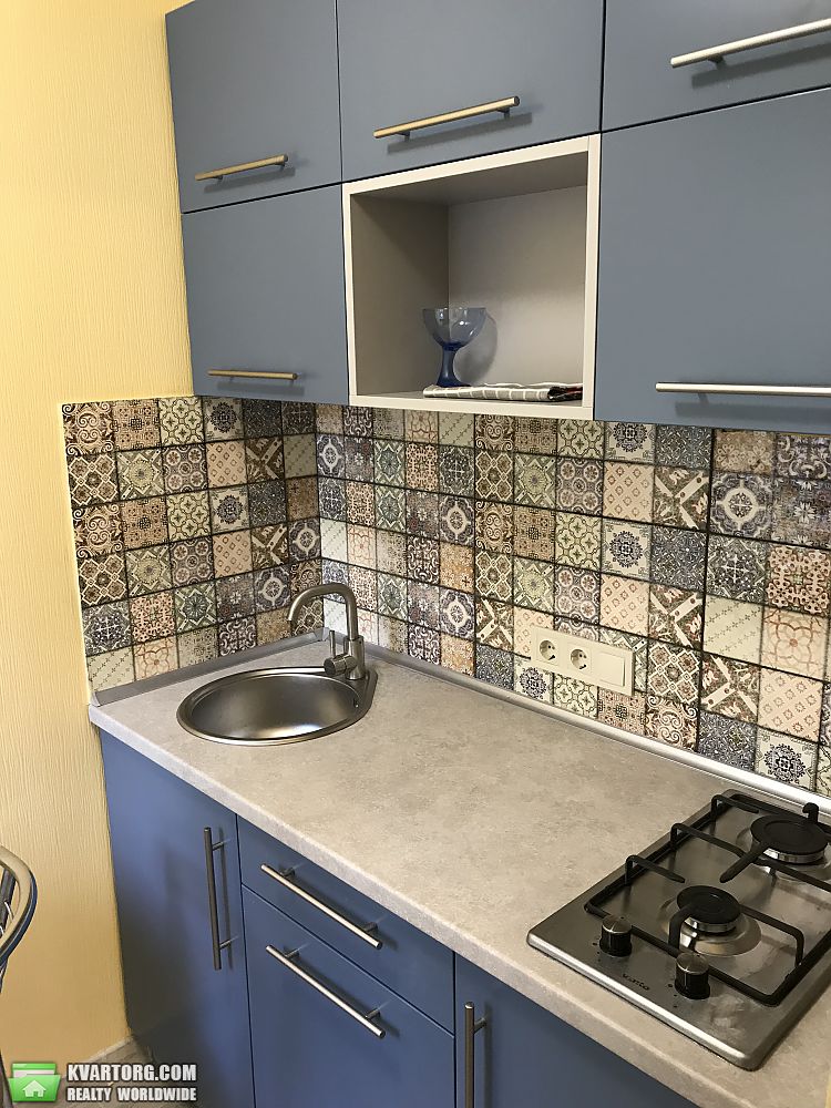 Rent out 1-room apartment. Киев,  Доброхотова — photo 3