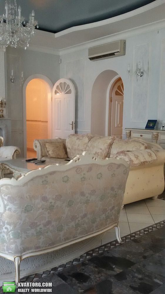 Sell 5-room apartment. Киев,  Пушкинская — photo 1