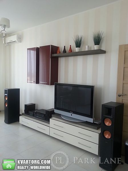 Sell 3-room apartment. Киев, Дмитриевская — photo 2