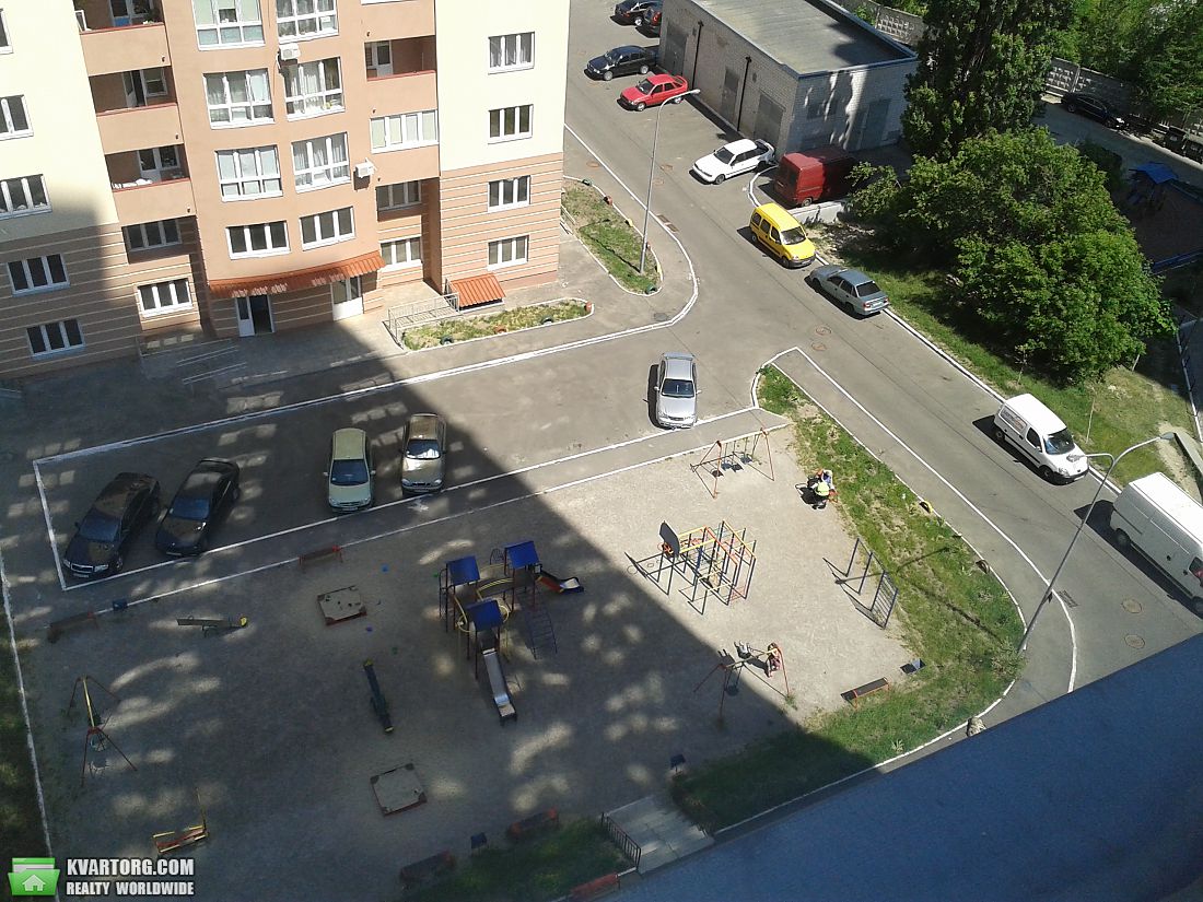 Sell 2-room apartment. Киев, Моторный пер. — photo 10