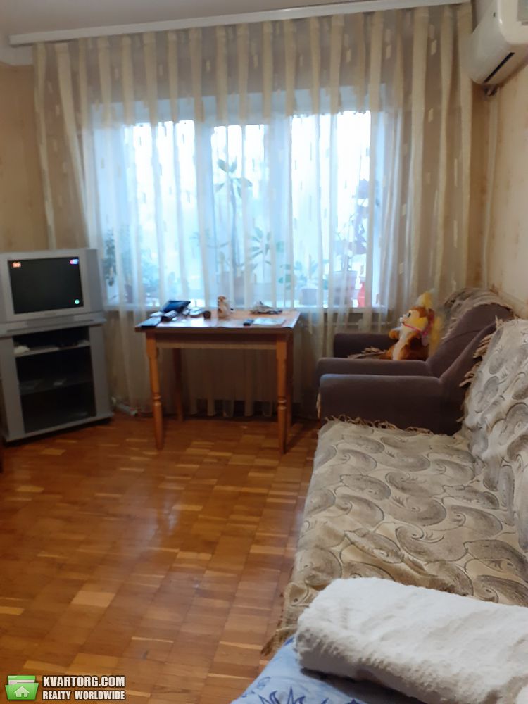Rent out 1-room apartment. Киев,  Курчатова — photo 2