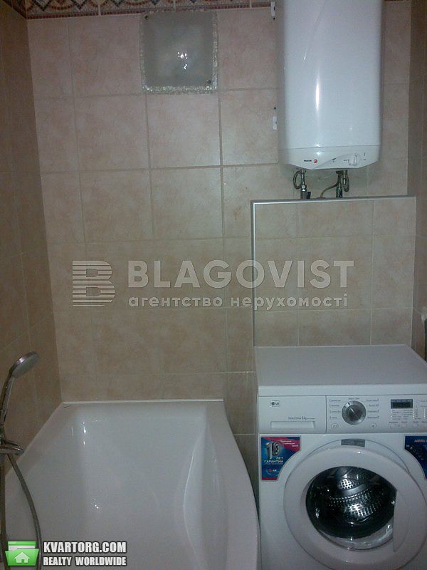 Sell 2-room apartment. Киев,  Депутатская — photo 2