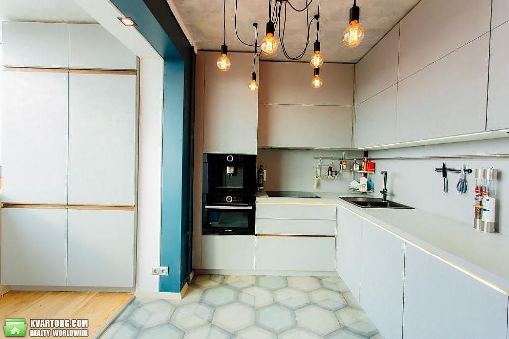 Rent out 3-room apartment. Киев,  Шелковичная — photo 4
