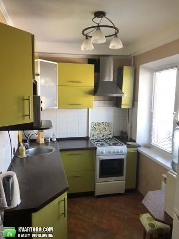 Sell 3-room apartment. Киев,  Лесной пр — photo 1