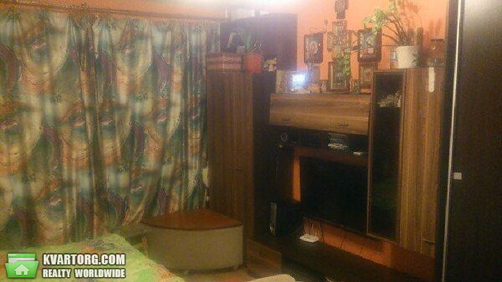 Sell 3-room apartment. Киев,  Милославская — photo 1