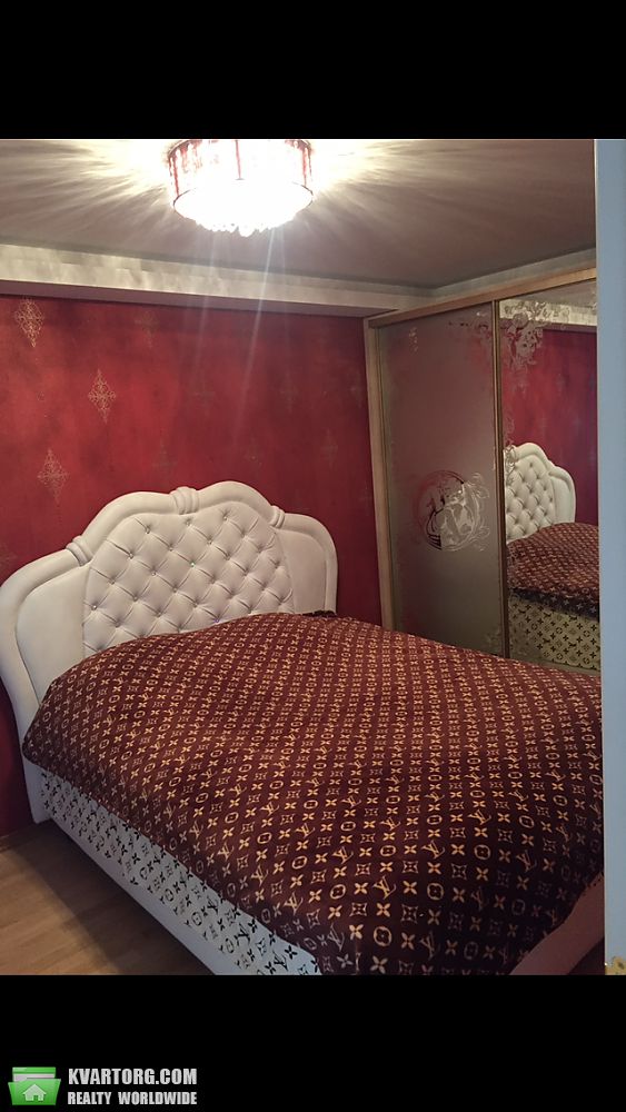 Rent out 2-room apartment. Киев,  Леси Украинки бул — photo 2