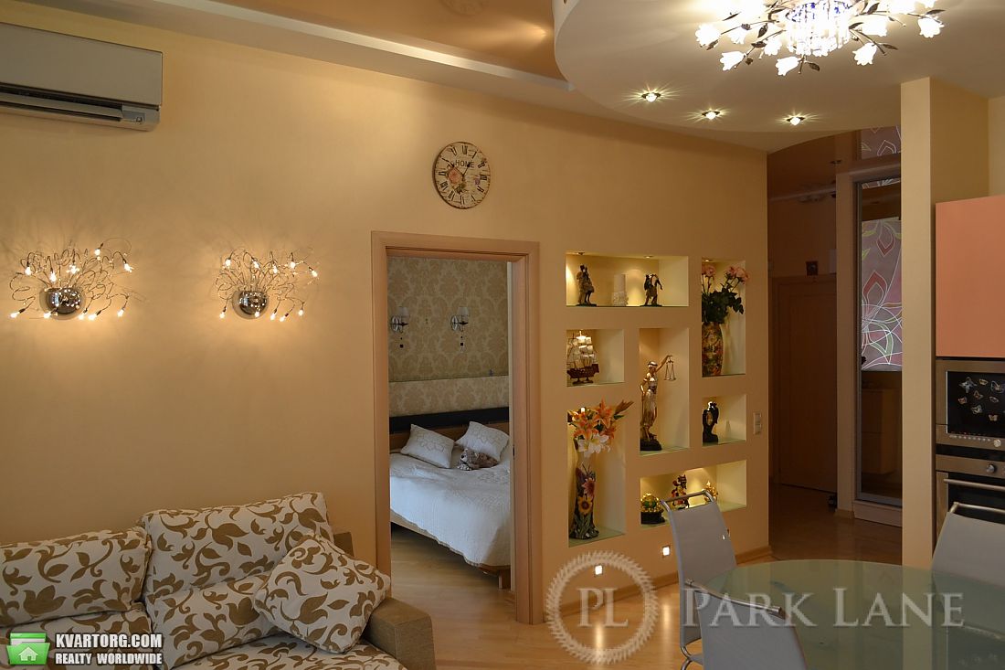 Sell 1-room apartment. Киев,  Антоновича — photo 1
