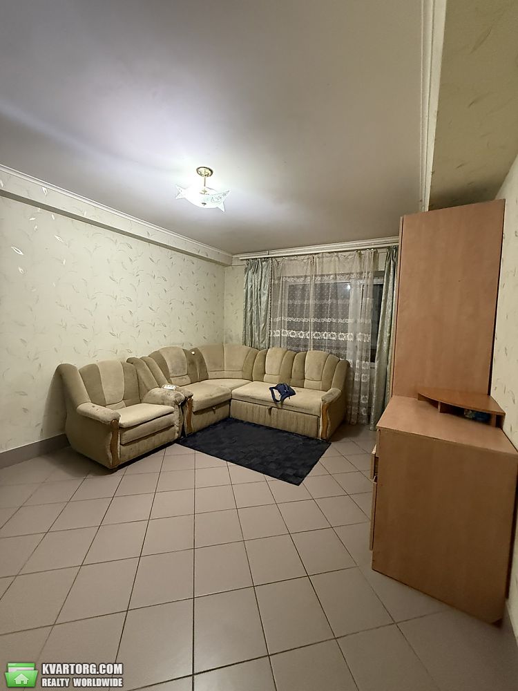 Rent out 1-room apartment. Киев, Академіка Корольова — photo 4