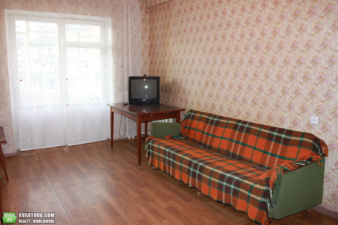 Sell 3-room apartment. Киев,  Кавказская — photo 3