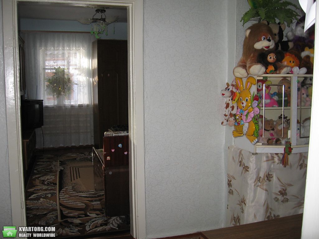 Exchange house. Николаев, Проспект Героев Сталингра — photo 3