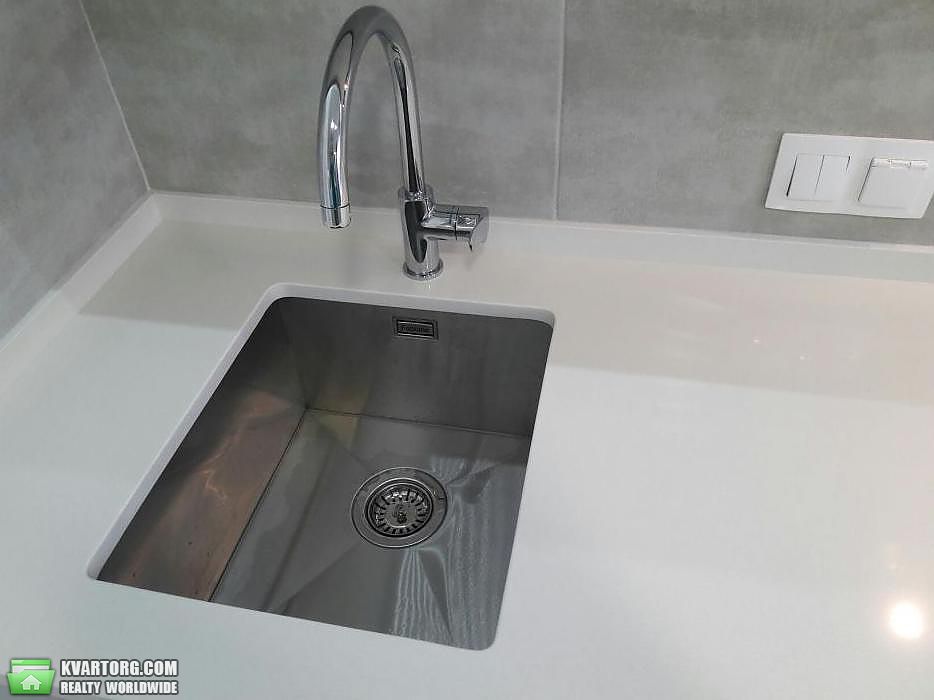 Rent out 3-room apartment. Киев,  Княжий Затон — photo 7