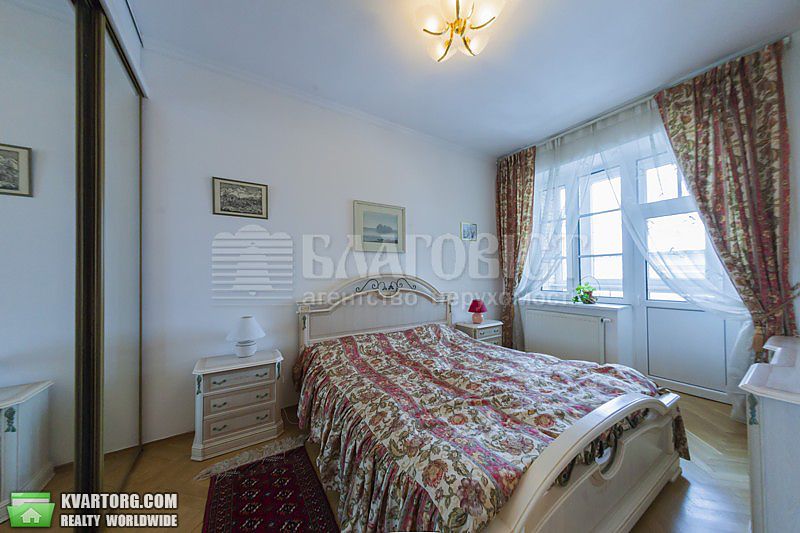 Rent out 3-room apartment. Киев,  Бехтеревский пер — photo 2