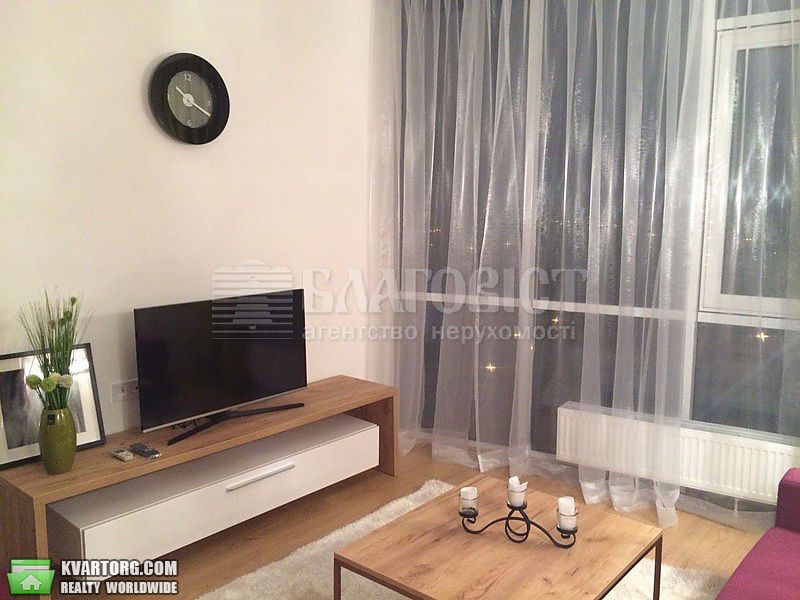 Rent out 1-room apartment. Киев,  Драгомирова — photo 2