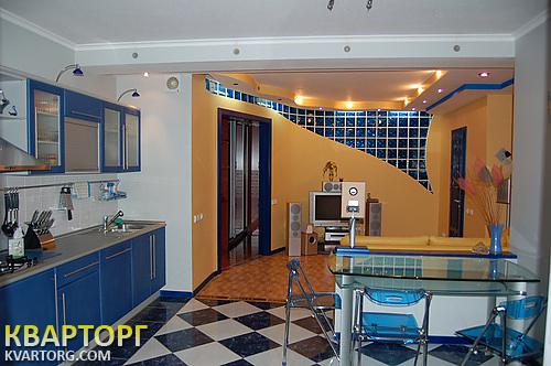Rent out 3-room apartment. Киев,  Межигорская — photo 3
