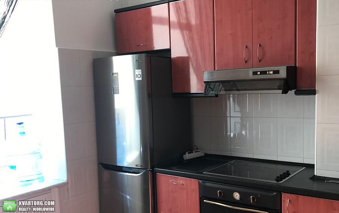 Rent out 4-room apartment. Киев,  Анищенко — photo 7