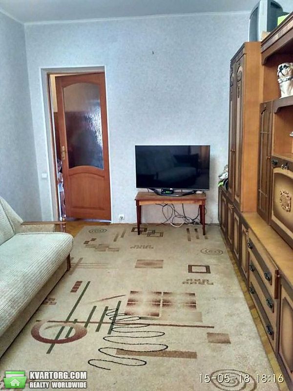 Sell 2-room apartment. Киев,  Автозаводская — photo 2