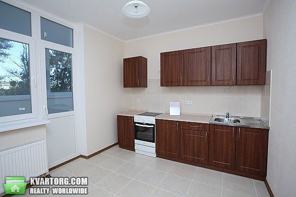 Sell 3-room apartment. Киев,  Комарова — photo 4