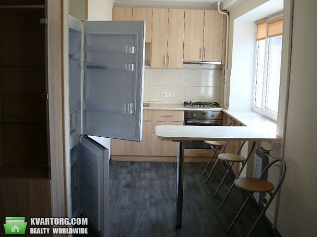 Sell 3-room apartment. Киев,  Энтузиастов — photo 2