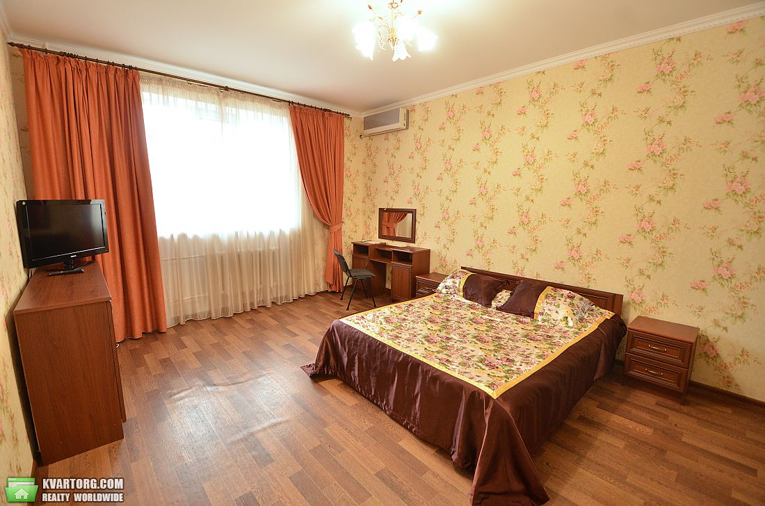 Rent out 1-room apartment. Николаев, Соборная — photo 1