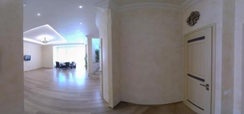 Sell house. Одесса, улица Бочарова — photo 1