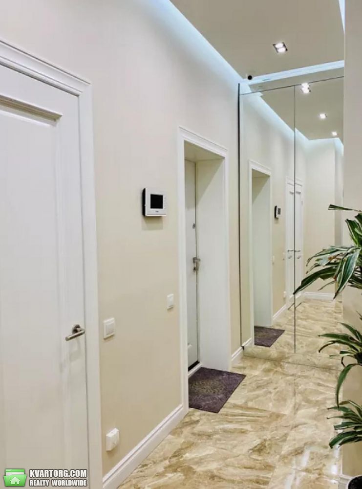 Rent out 3-room apartment. Киев,  Драгомирова — photo 4
