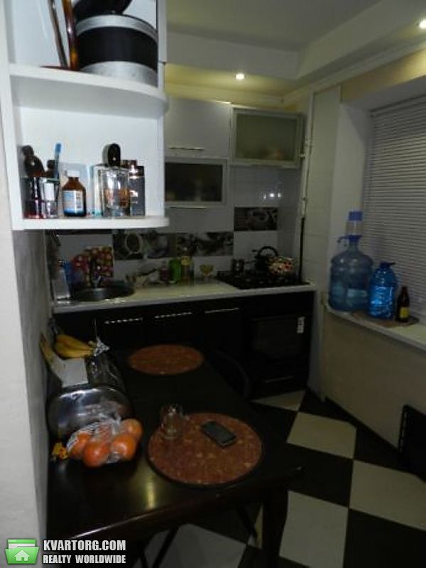 Sell 2-room apartment. Киев,  Семьи Сосниных — photo 2