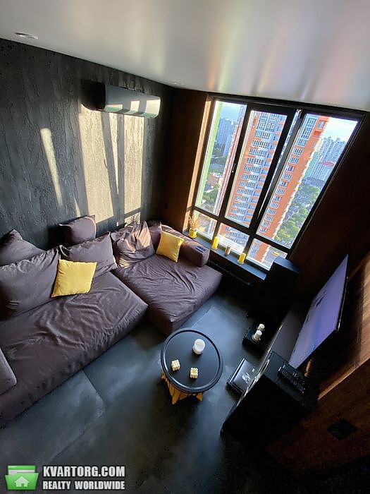 Sell 1-room apartment. Киев,  Каховская — photo 2