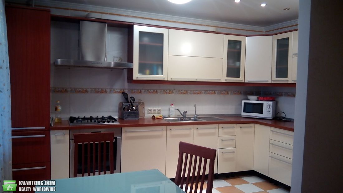 Rent out 2-room apartment. Киев,  Кургановская — photo 5