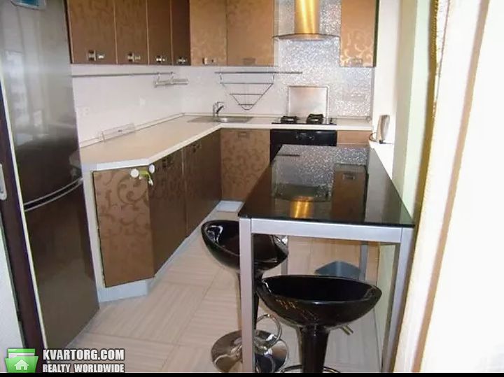 Rent out 3-room apartment. Киев,  Леси Украинки бул — photo 3