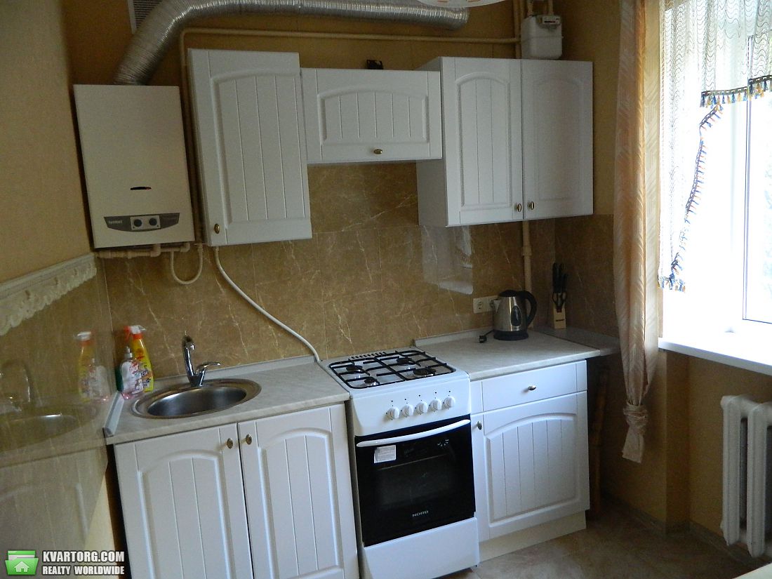 Rent out 2-room apartment. Одесса, Лунный  Переулок — photo 2