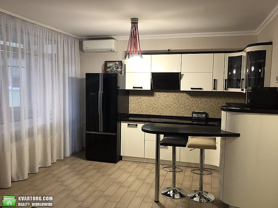 Sell 2-room apartment. Киев,  Шумского — photo 2